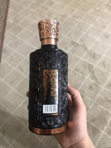 手拍晶品酒瓶系列