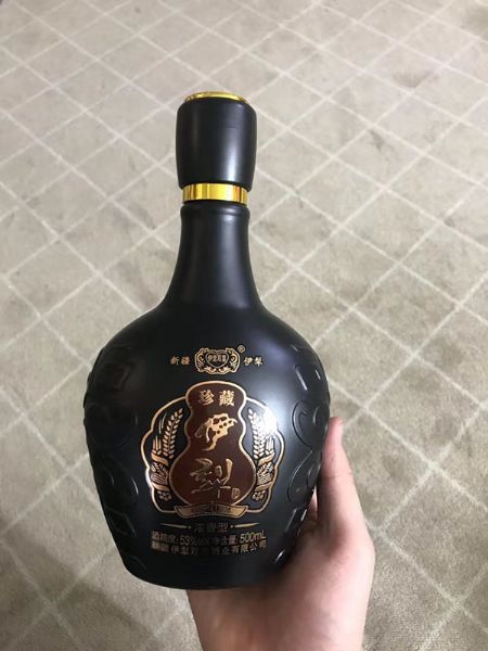 手拍晶品酒瓶系列