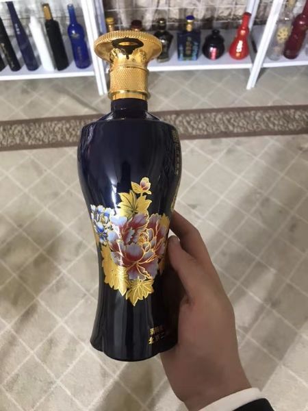 手拍晶品酒瓶系列