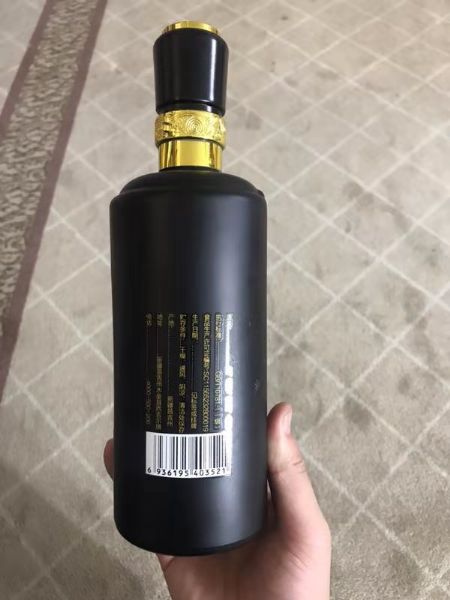 手拍晶品酒瓶系列