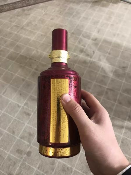 手拍晶品酒瓶系列