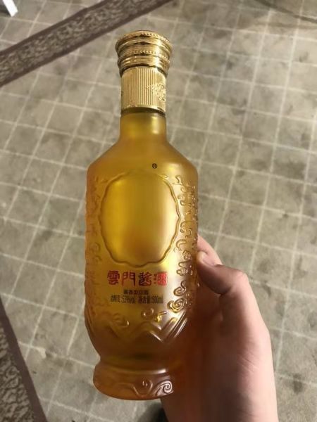 手拍晶品酒瓶系列