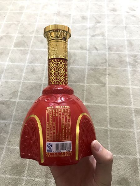 手拍晶品酒瓶系列