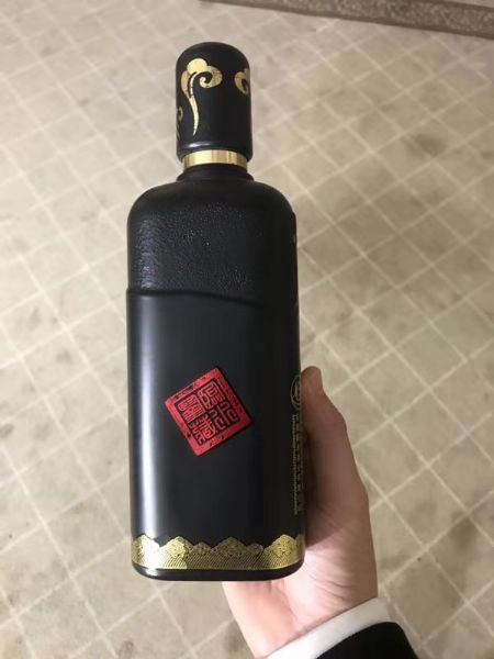 手拍晶品酒瓶系列