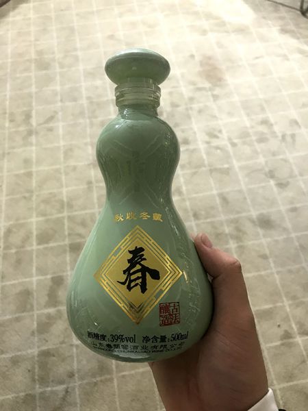 手拍晶品酒瓶系列