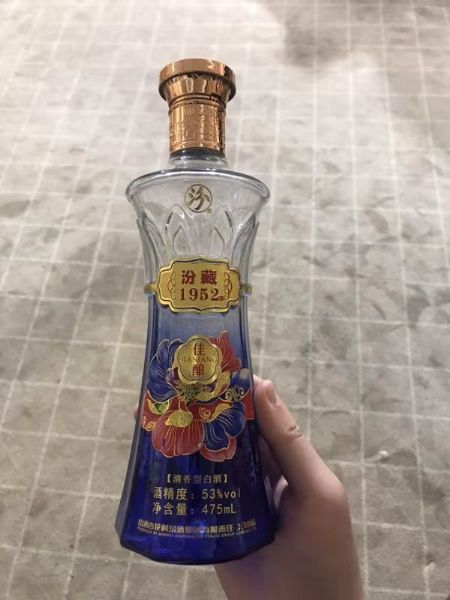 手拍晶品酒瓶系列