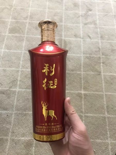 手拍晶品酒瓶系列