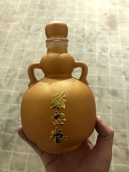 手拍晶品酒瓶系列