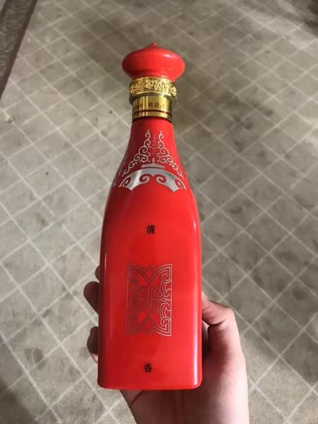 手拍晶品酒瓶系列